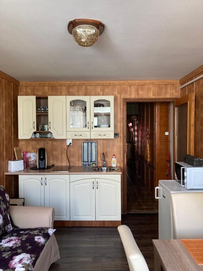 Kiscsillag Apartman ハルカーニャ エクステリア 写真